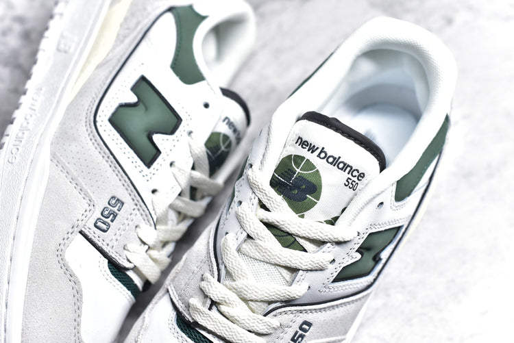 New Balance 550 in White & Dark Green – Retro Low-Top Court-Inspired Casual Sneakers