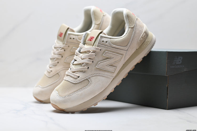 New Balance 574 in Beige & Cream – Retro Low-Top Lifestyle Sneakers
