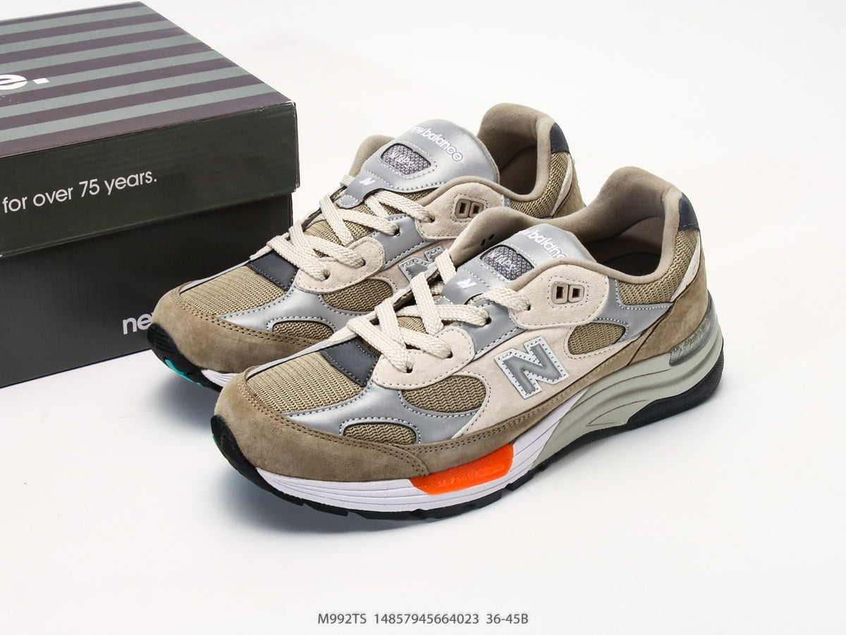 New Balance 992 in Taupe & Grey – Retro Running-Inspired Low-Top Sneakers for Casual Streetwear