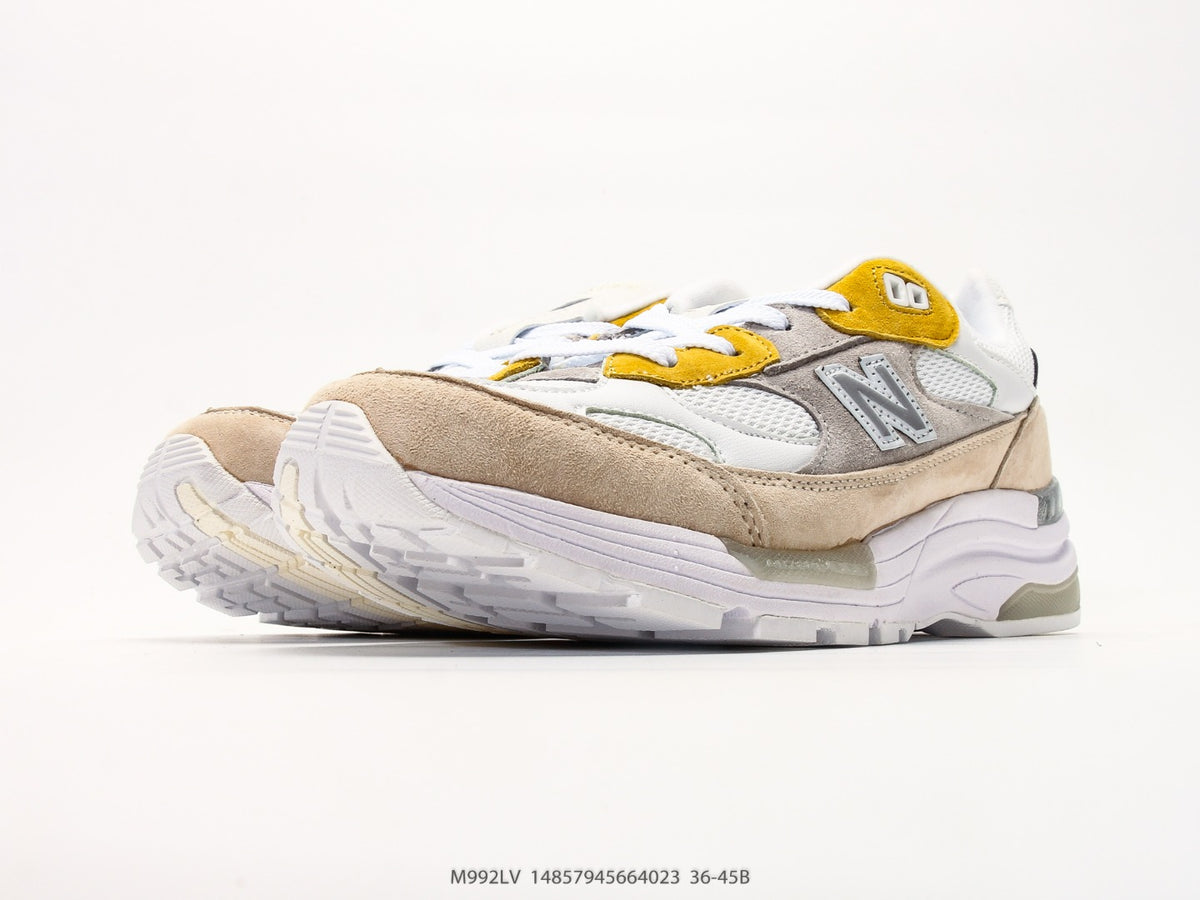 New Balance 992 in Beige, Grey & Yellow – Retro Running-Inspired Low-Top Sneakers for Casual Streetwear