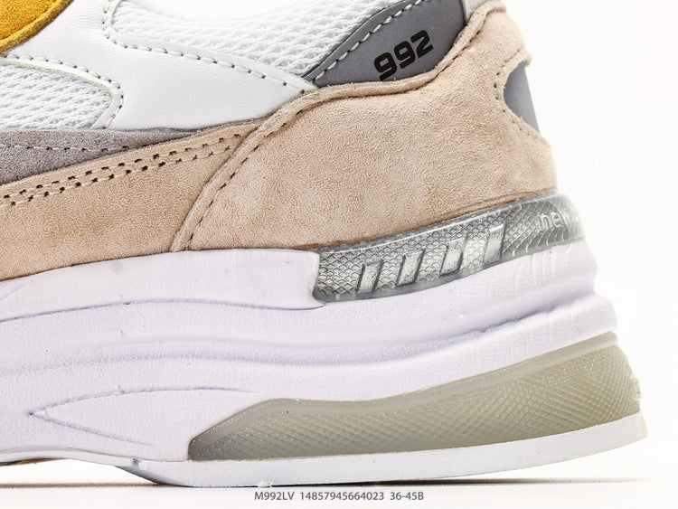 New Balance 992 in Beige, Grey & Yellow – Retro Running-Inspired Low-Top Sneakers for Casual Streetwear