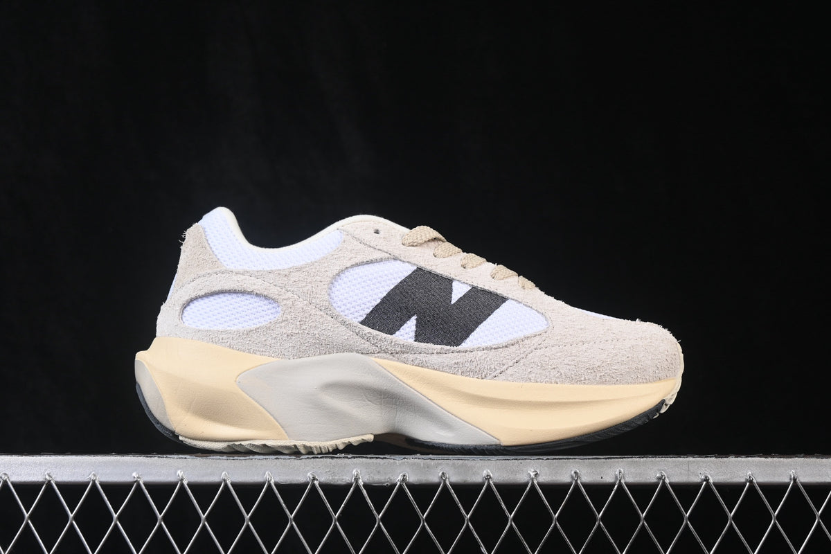 New Balance WRPD Runner in White & Grey – Retro-Inspired Chunky Low-Top Lifestyle Sneakers